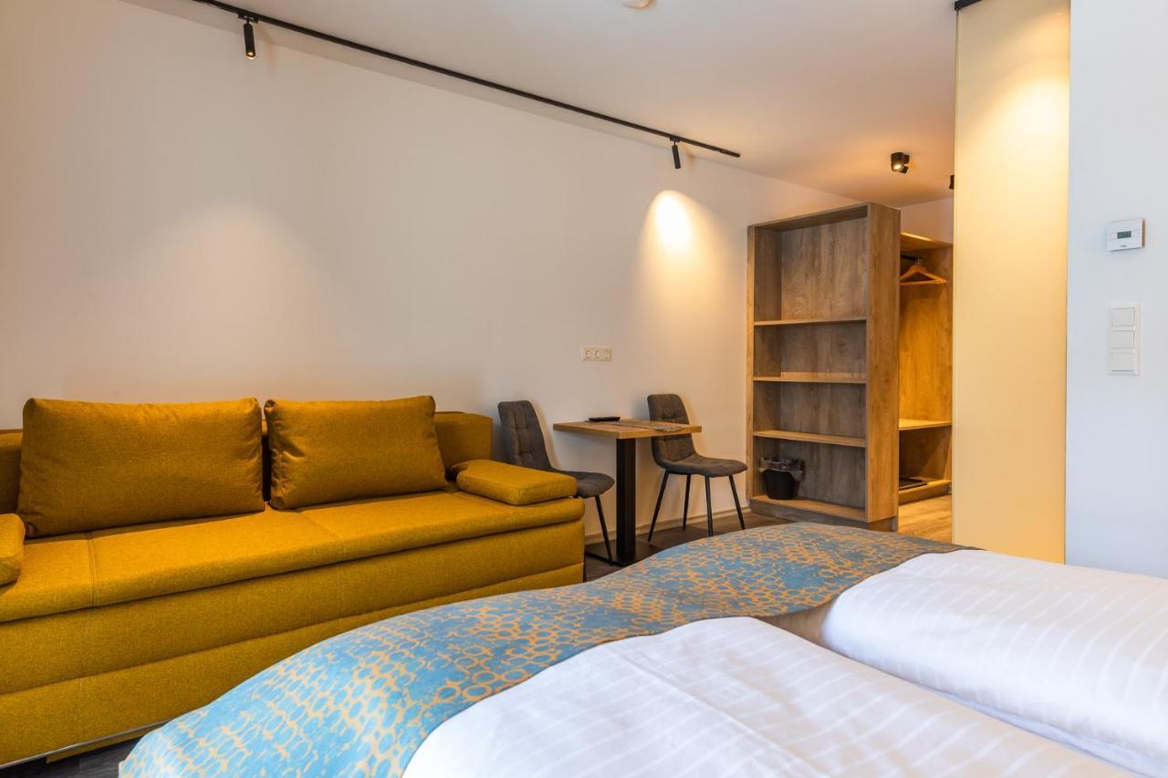 Lichti'S Rooms & Appartements Aspang Markt ภายนอก รูปภาพ